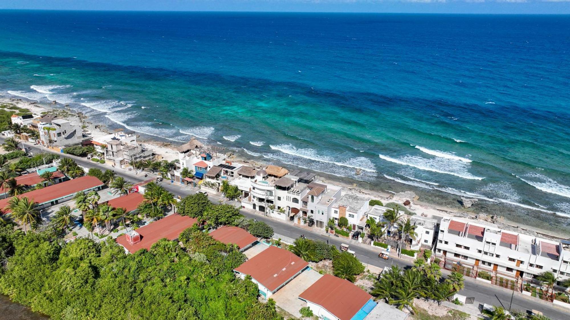 Вилла Casa Javi- Ocean Front Located Mid Исла-Мухерес Экстерьер фото